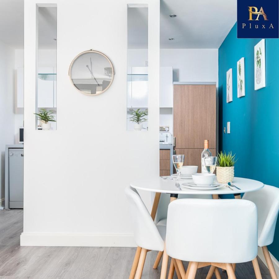 Pluxa Vivid Veranda Beautiful City Centre Apartment With Free Parking เบอร์มิงแฮม ภายนอก รูปภาพ