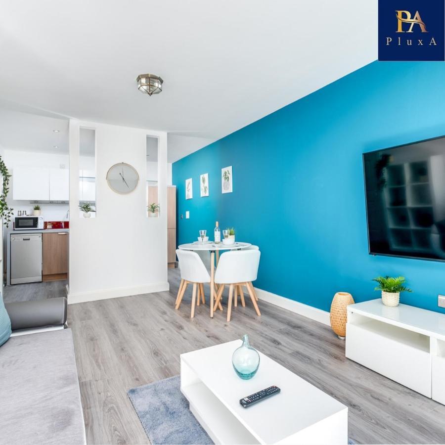 Pluxa Vivid Veranda Beautiful City Centre Apartment With Free Parking เบอร์มิงแฮม ภายนอก รูปภาพ