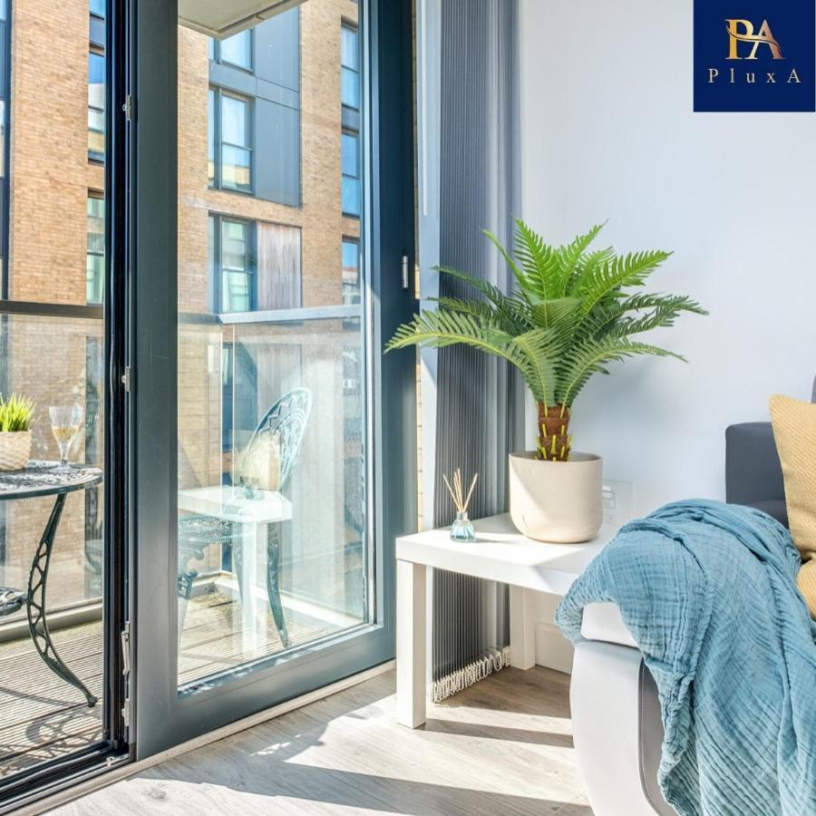 Pluxa Vivid Veranda Beautiful City Centre Apartment With Free Parking เบอร์มิงแฮม ภายนอก รูปภาพ
